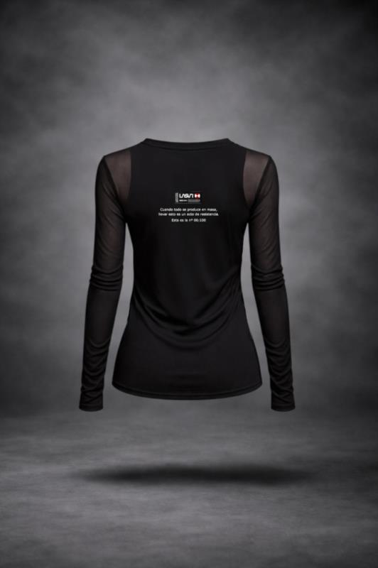 Camiseta de mujer LaSaL WHAT IS LOVE negro