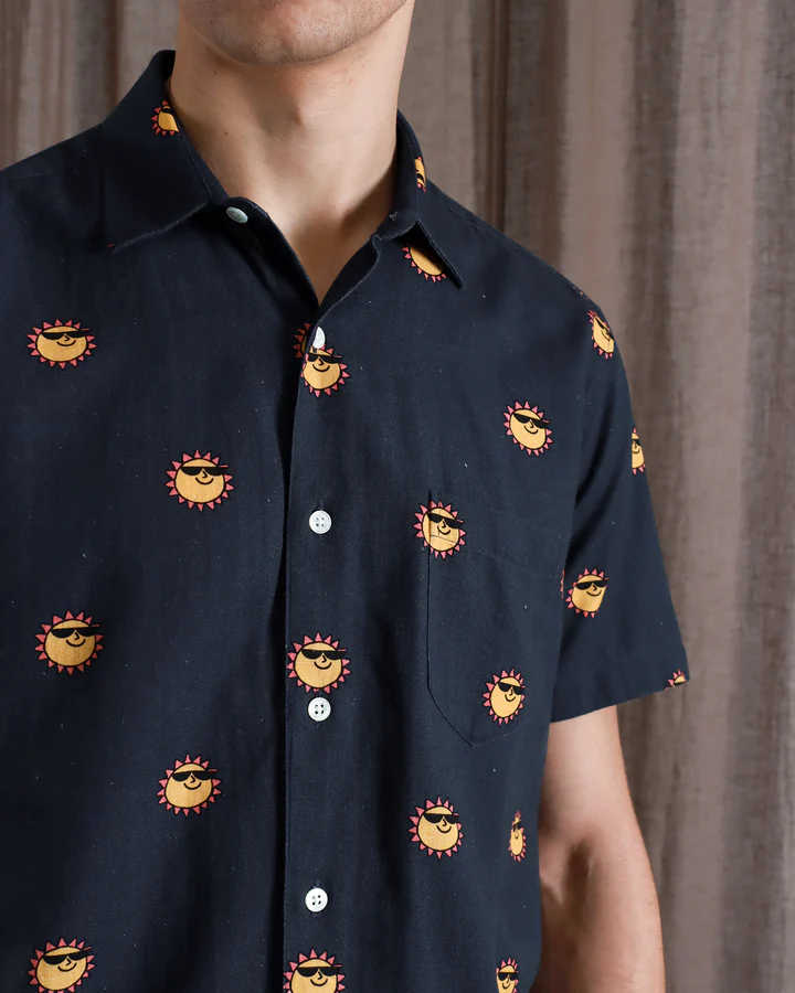 Classic Short Sleeve Shirt - Navy Sunny Print