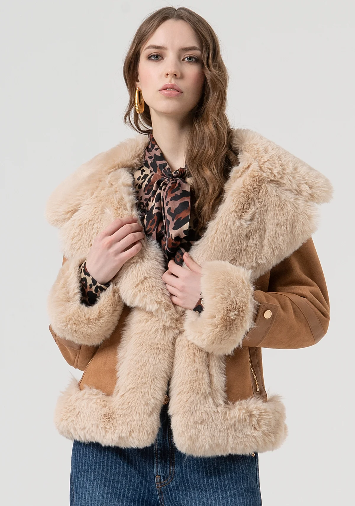 Chaqueta biker de corte regular con abertura central