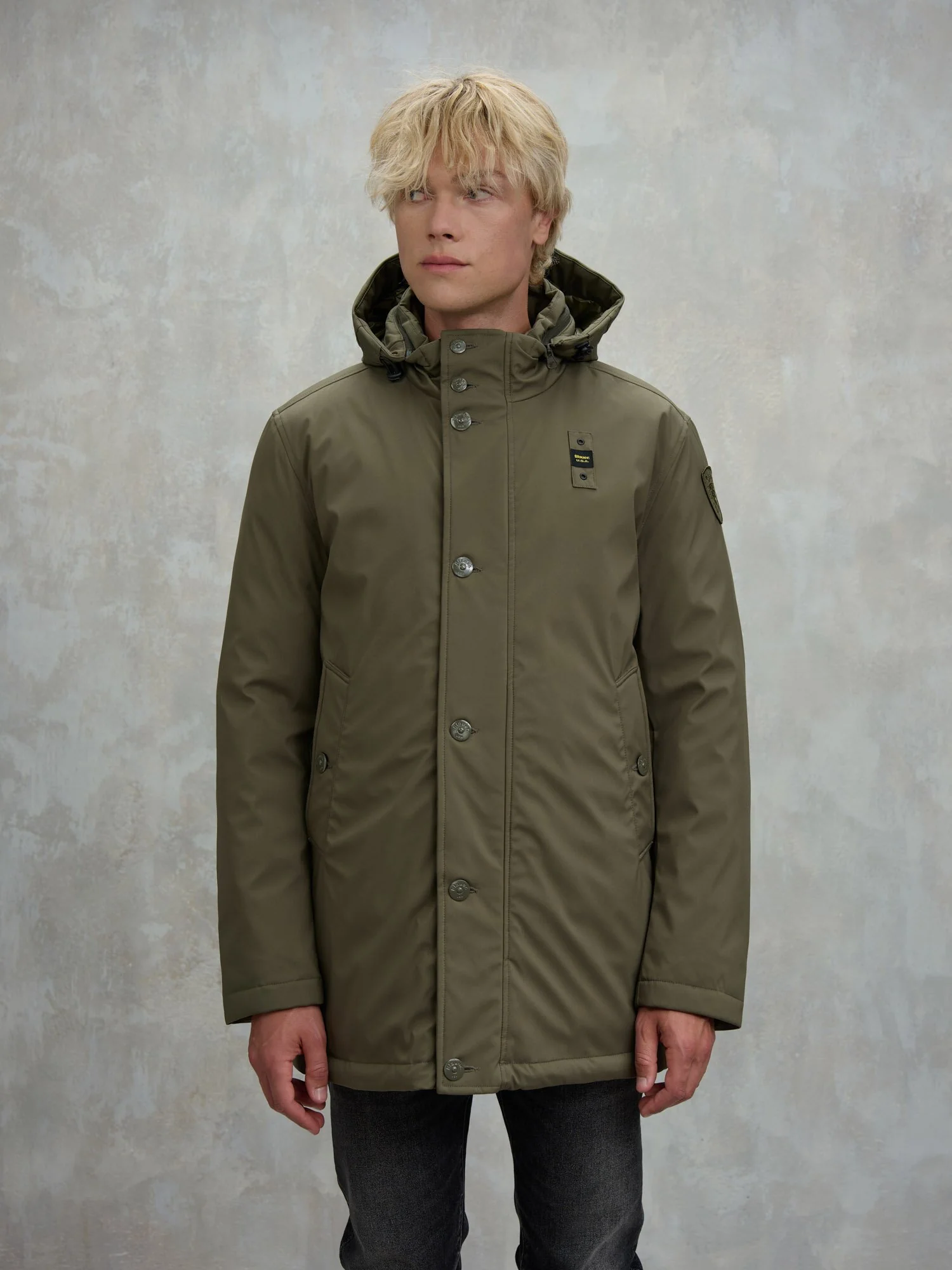 PARKA BLAUER CON CAPUCHA EXTRAÍBLE CHESTER WOOD GREEN