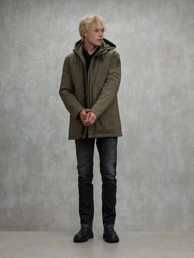 PARKA BLAUER CON CAPUCHA EXTRAÍBLE CHESTER WOOD GREEN