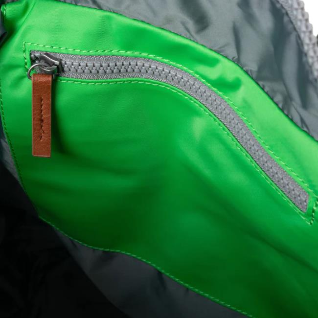 MOCHILA UNISEX ROKA LONDON BANTRY B SUSTAINABLE KELLY GREEN