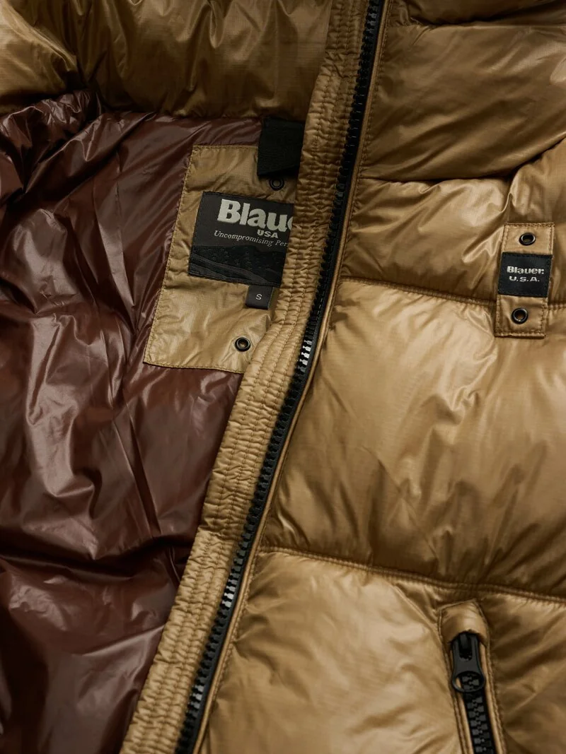 CHAQUETA BLAUER LARGA CONFORT ARMORY CASTAÑO