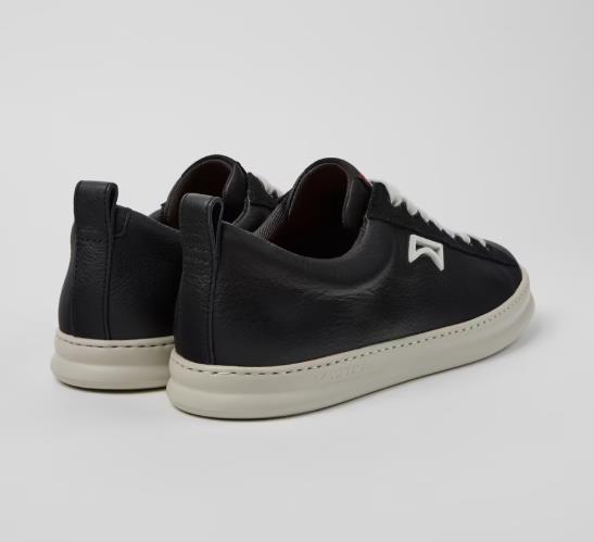 Sneakers CAMPER de piel y nobuk negras para mujer.