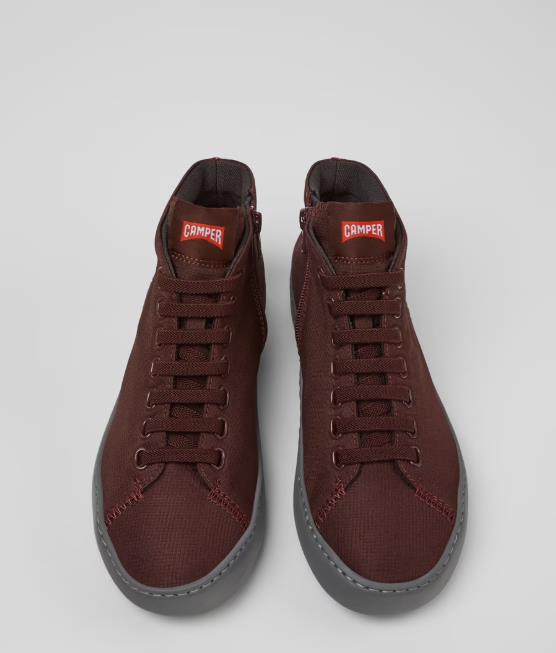 Sneakers botín CAMPER de tejido burdeos para mujer.