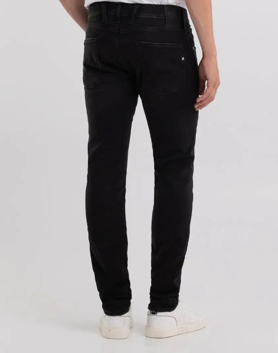VAQUEROS REPLAY DE CORTE SLIM FIT ANBASS BLACK
