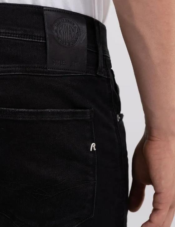 VAQUEROS REPLAY DE CORTE SLIM FIT ANBASS BLACK
