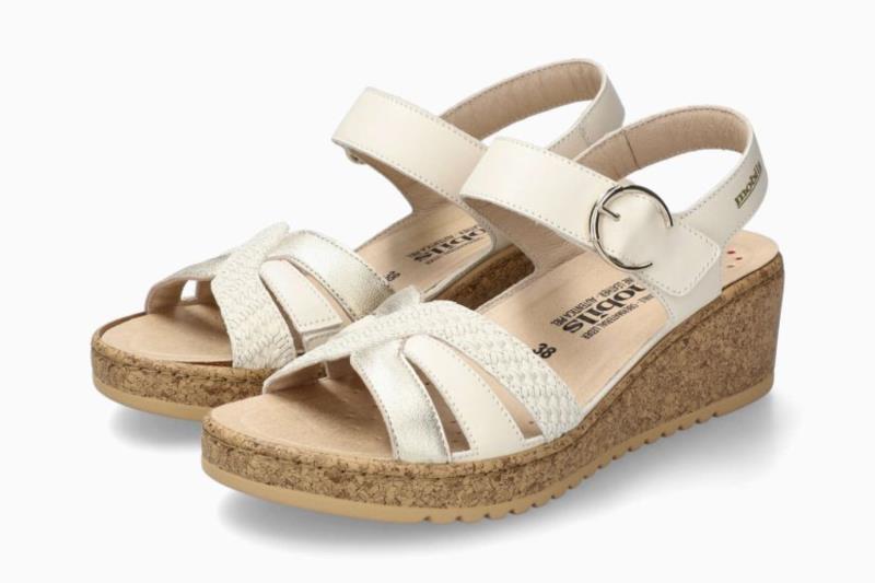 SANDALIA PARA MUJER MEPHISTO NANCIA CHARM GOLD