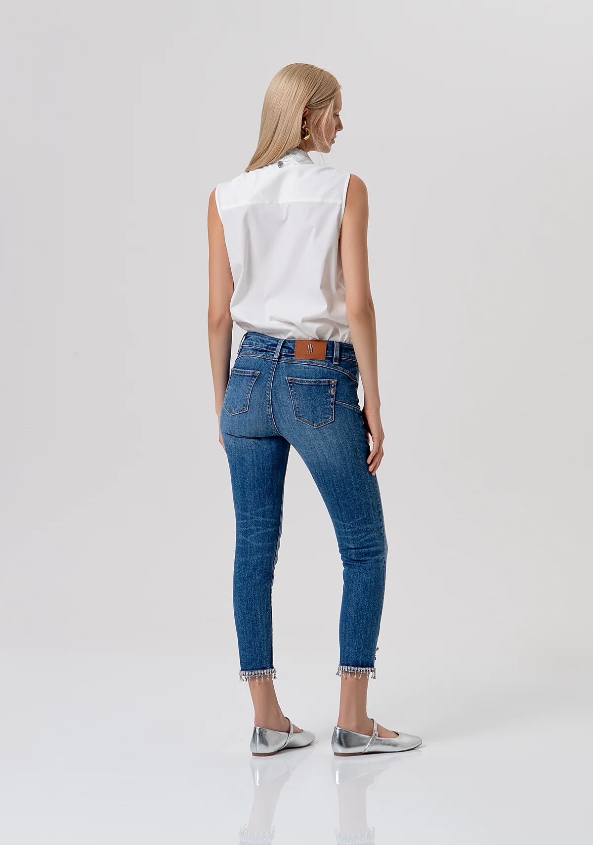  DENIM CROPPED EMBELLISHED BETTY PANT