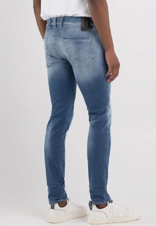 VAQUEROS REPLAY DE CORTE SLIM FIT ANBASS M9147 .000.661RI14 009