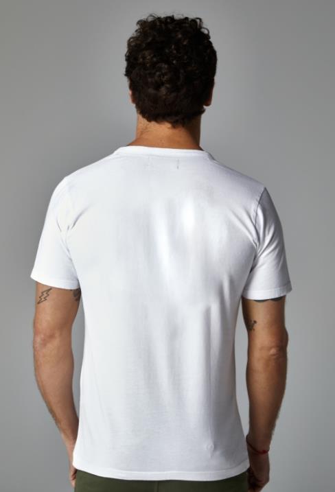 CAMISETA PARA HOMBRE BLANCO ALTONADOCK SERIGRAFIA CASCO VERDE