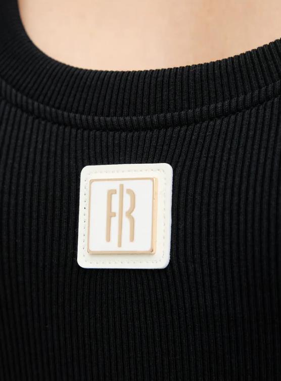 BASIC TANK TOP BLACK