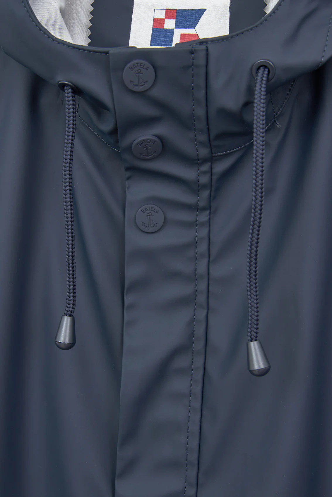 Chubasquero ligero amplio 100% impermeable UNISEX MARINO