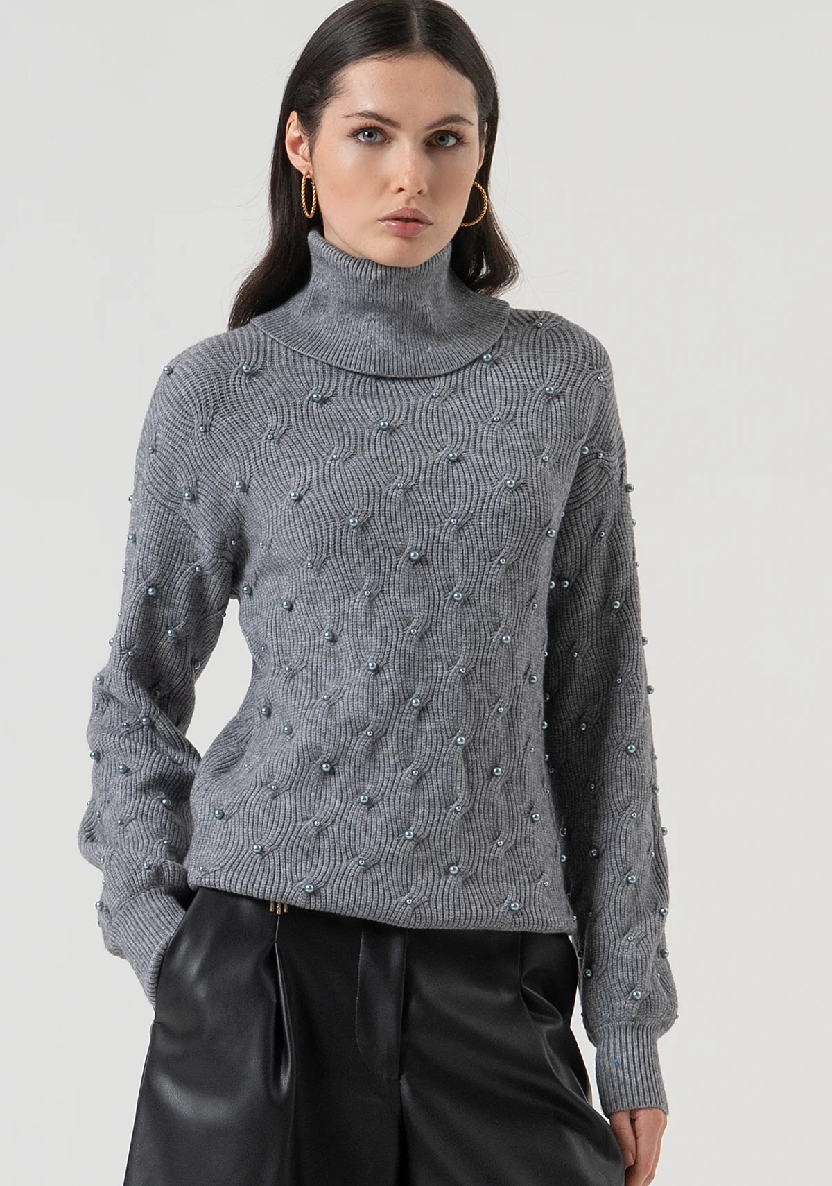 Jersey de corte regular con trenzas y perlas