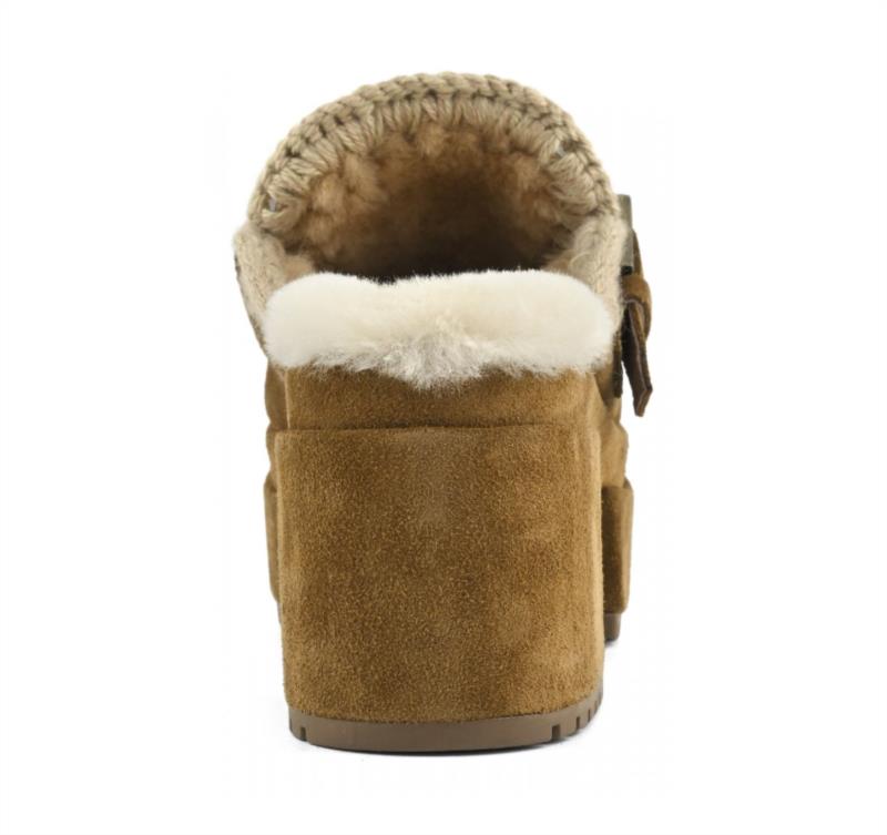 ZUECO MOU PLATAFORMA CLOG WITH BUCKLE STRA COGNAC