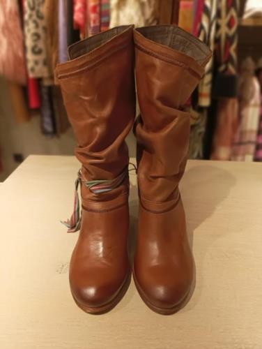 BOTA PARA MUJER FELMINI IN URACO 8472