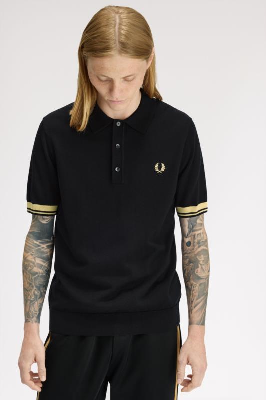 POLO de Punto FRED PERRY PUÑOS AL CONTRASTE BLACK/CHAMPAN