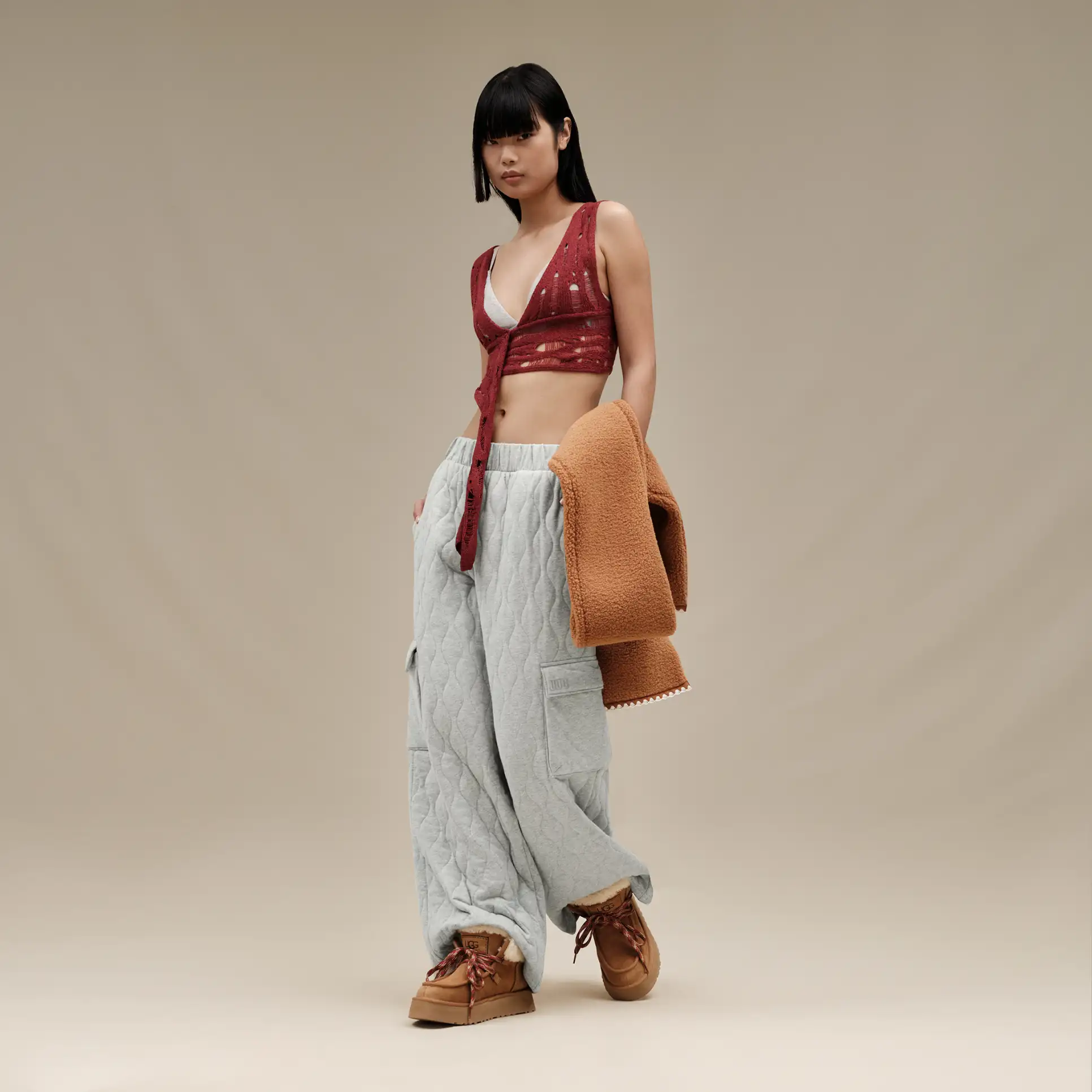 Mujer Bufanda ondulada UGGfluff Chestnut