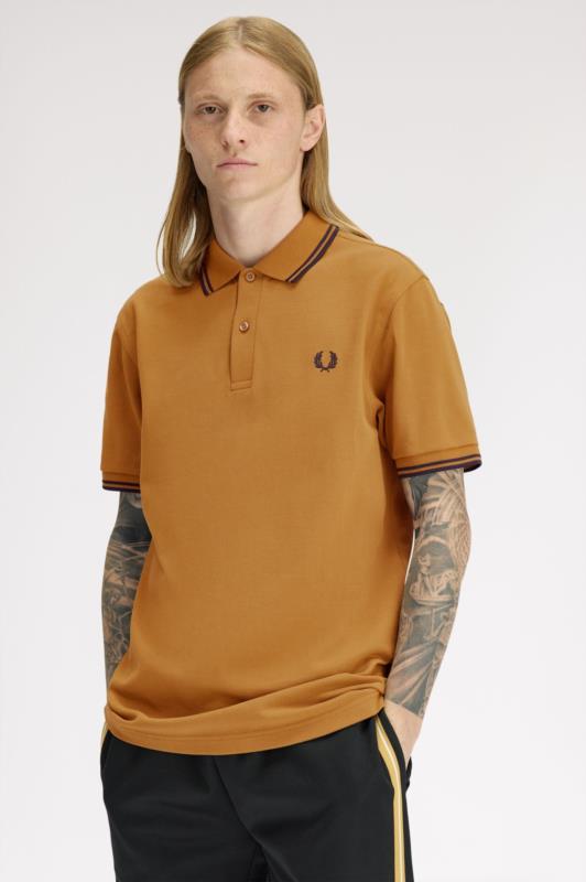 POLO FRED PERRY CARAMELO