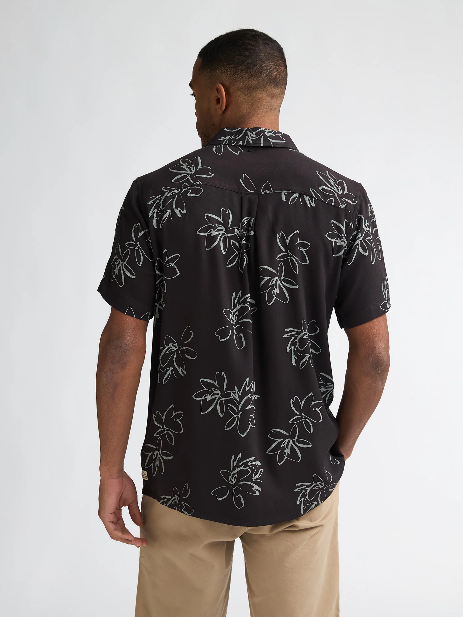 CAMISA ESTAMPADA NEGRO