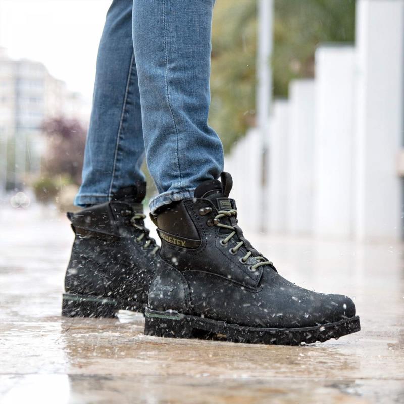 BOTA DE PIEL PANAMA JACK PARA HOMBRE CON FORRO INTERIOR DEGORE-TEX®